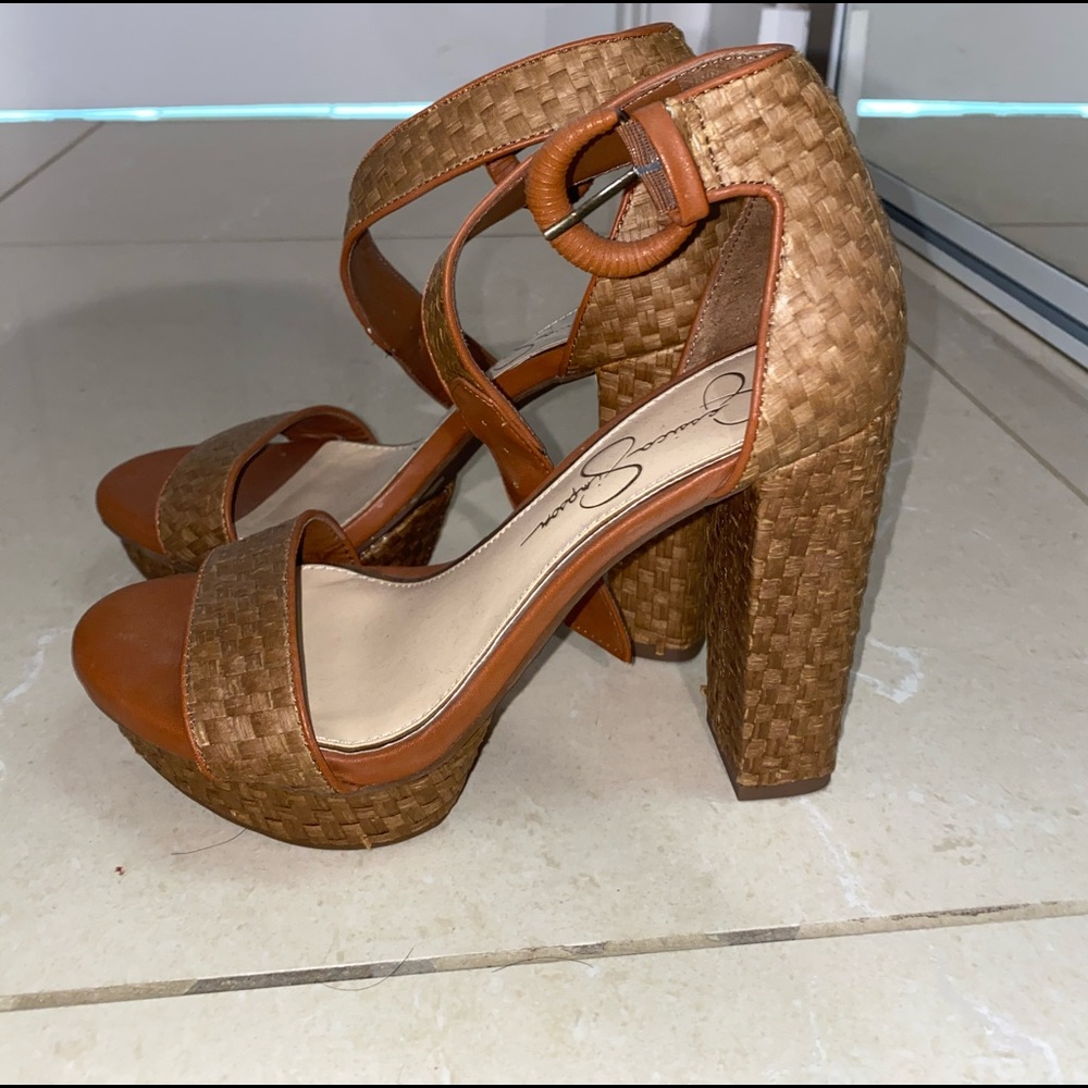 Shoes/Heels